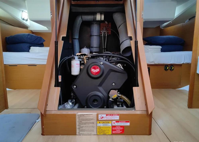 Sun Odyssey 440