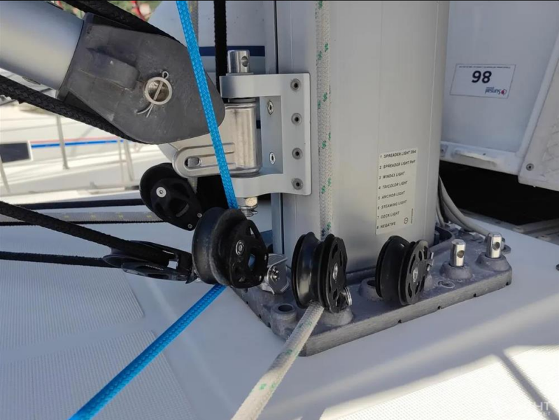 Sun Odyssey 440