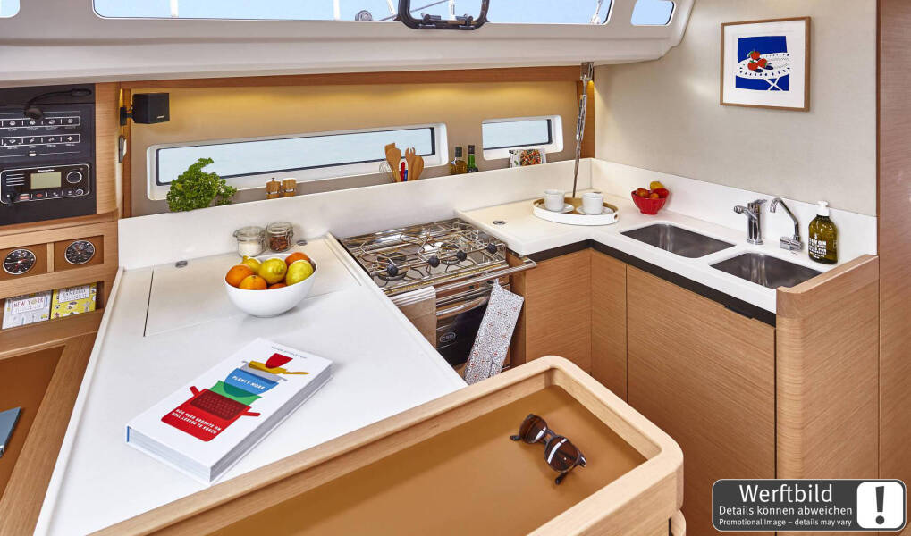 Sun Odyssey 440