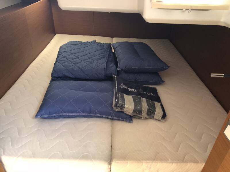 Sun Odyssey 440