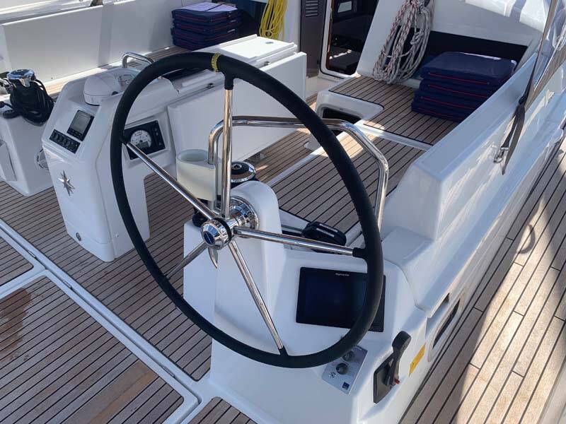 Sun Odyssey 440