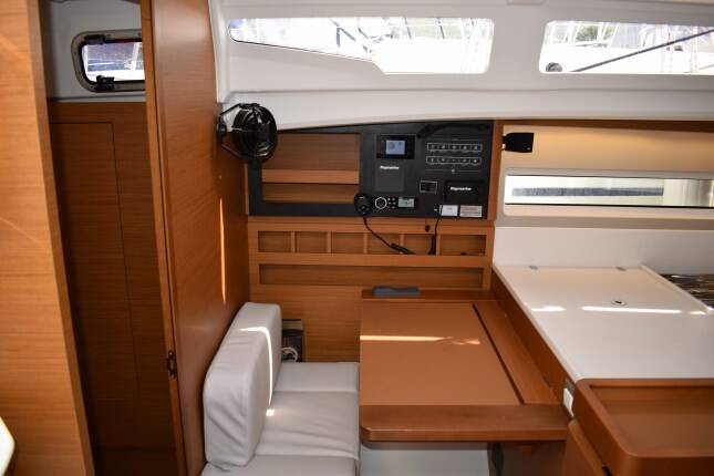 Sun Odyssey 440