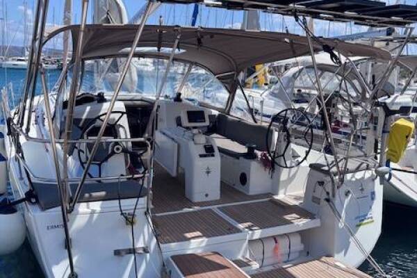 Sun Odyssey 440
