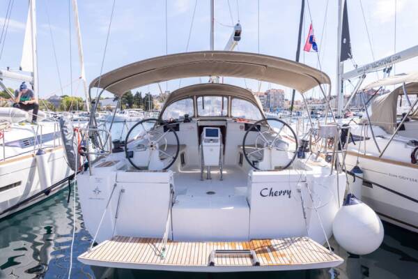 Sun Odyssey 449