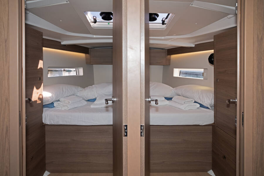 Sun Odyssey 455