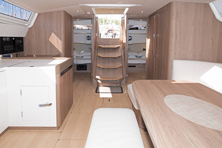Sun Odyssey 455