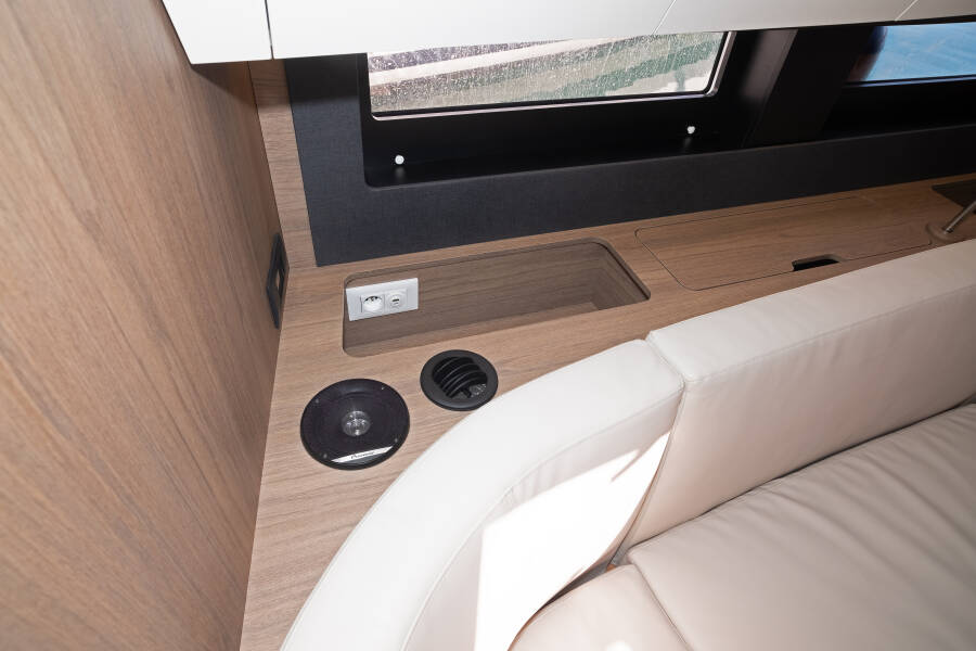 Sun Odyssey 455