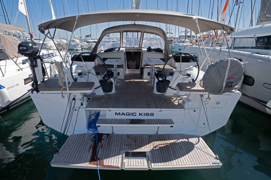 Sun Odyssey 455