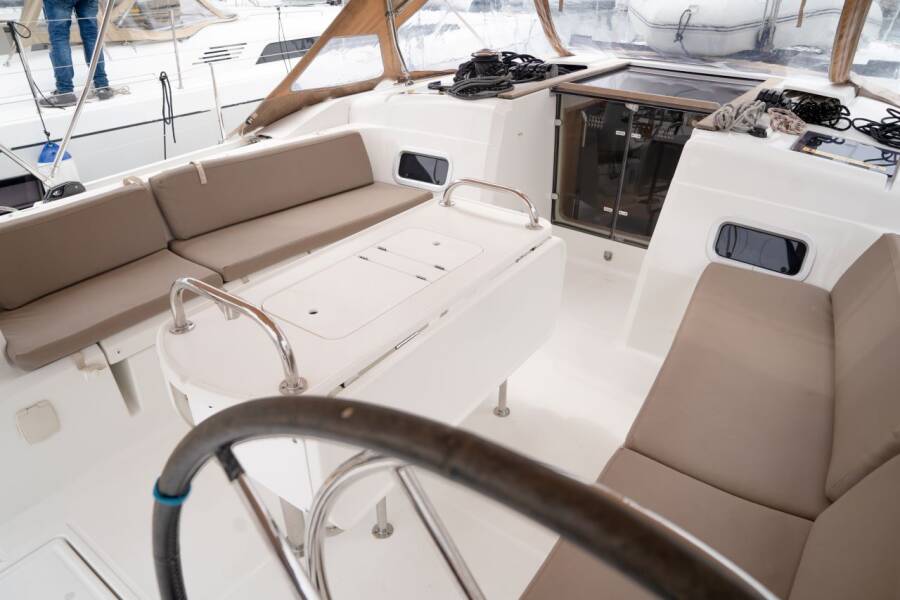 Sun Odyssey 479