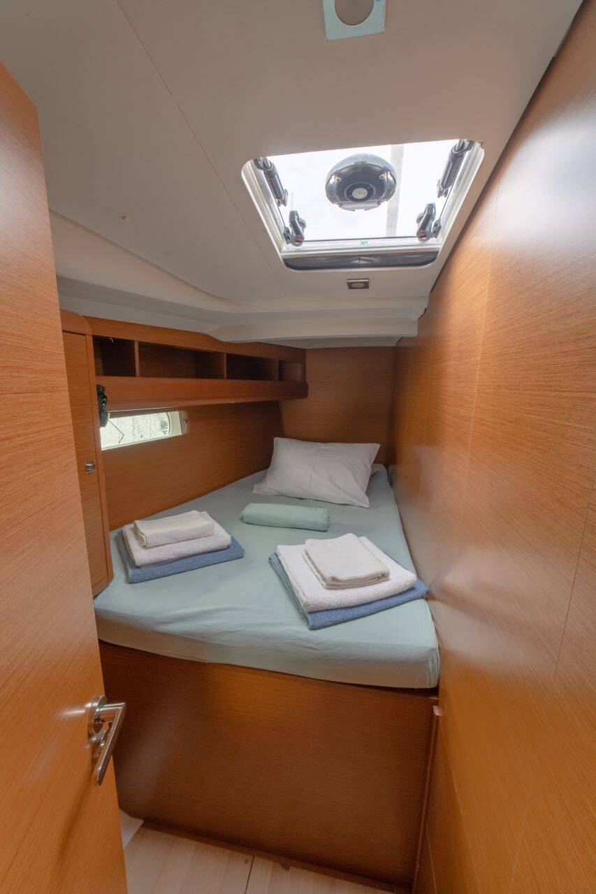 Sun Odyssey 479