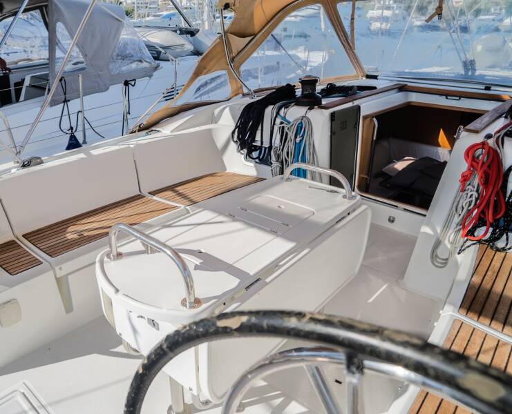 Sun Odyssey 479