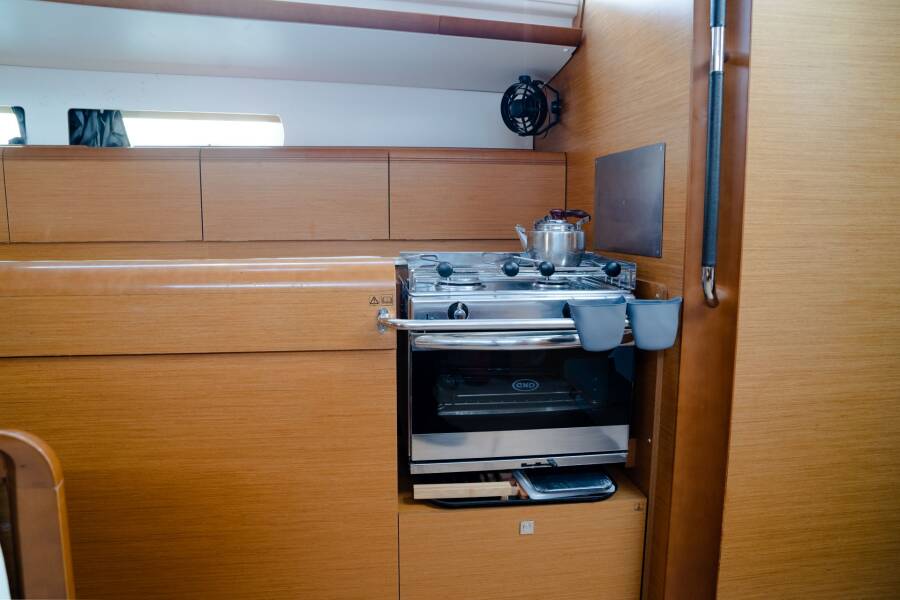Sun Odyssey 479