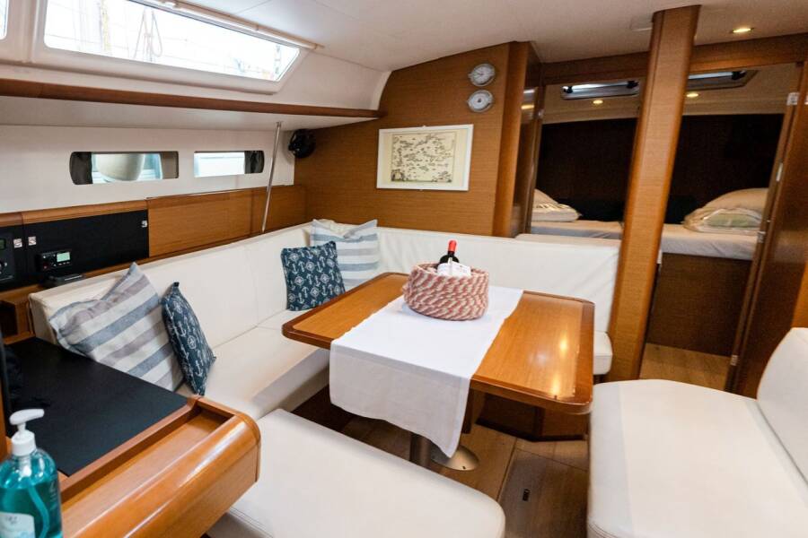 Sun Odyssey 479