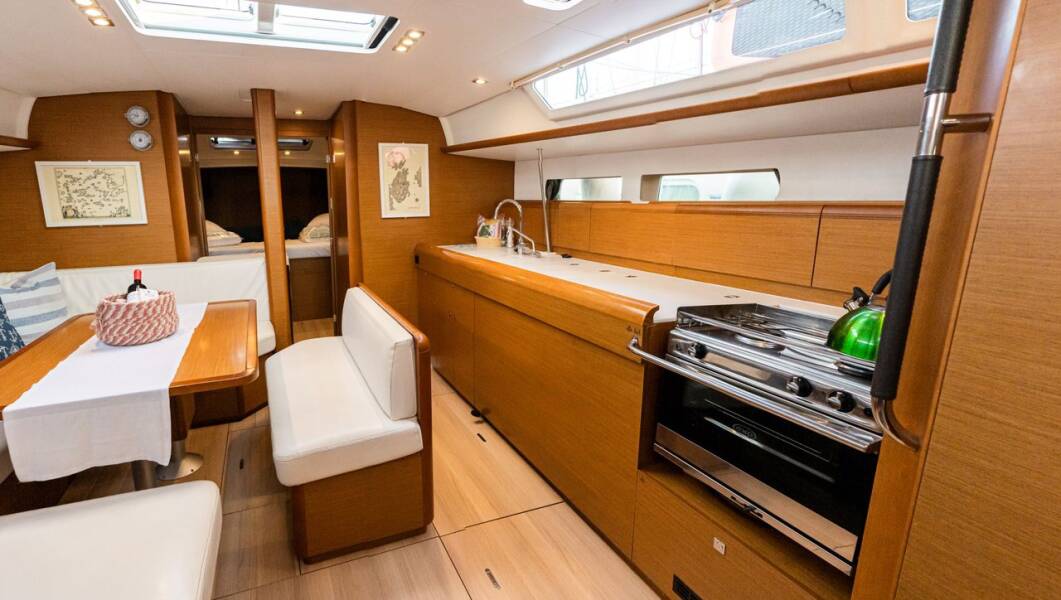 Sun Odyssey 479