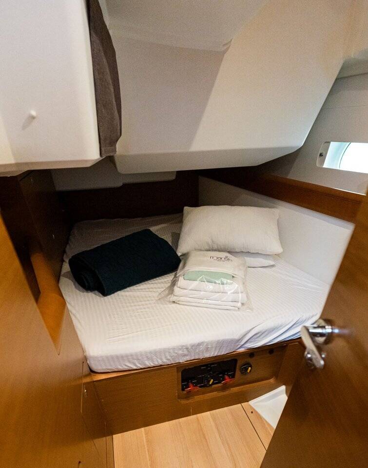 Sun Odyssey 479