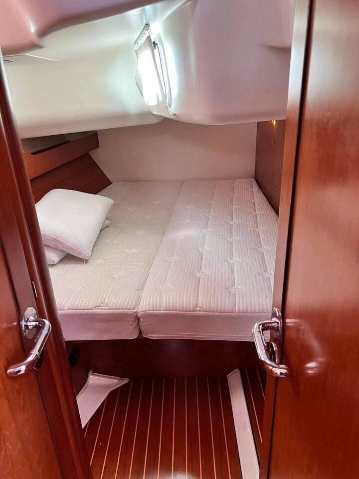 Sun Odyssey 49