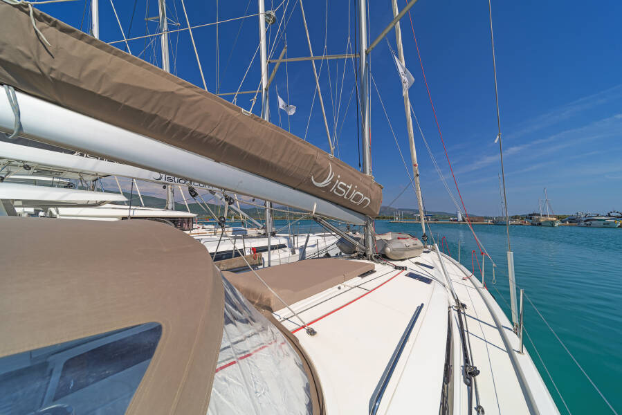 Sun Odyssey 490
