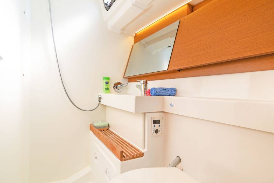Sun Odyssey 490