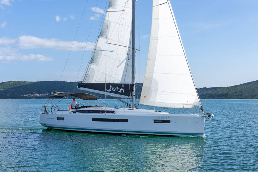 Sun Odyssey 490