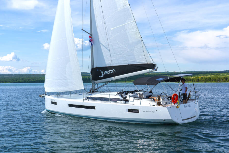 Sun Odyssey 490