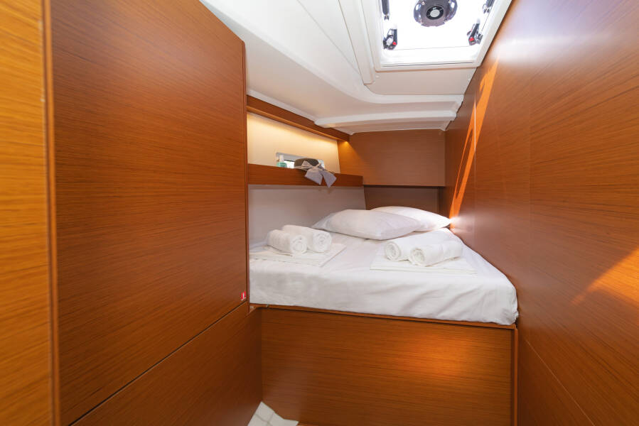 Sun Odyssey 490