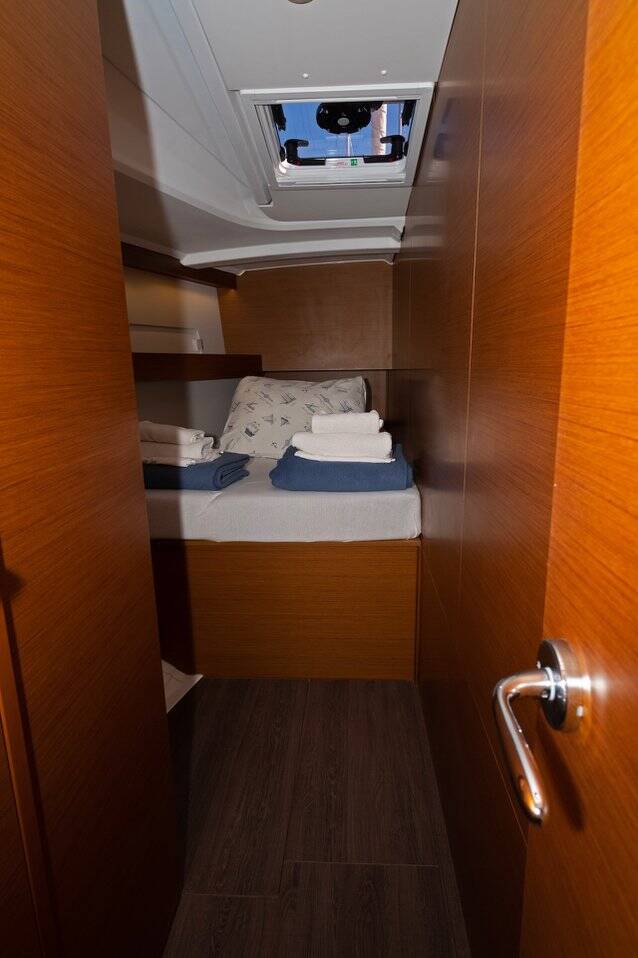 Sun Odyssey 490