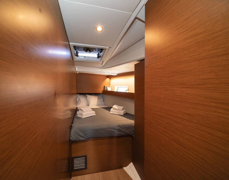 Sun Odyssey 490