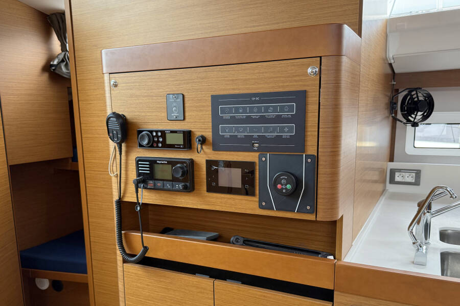 Sun Odyssey 490