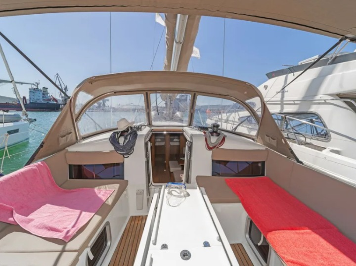Sun Odyssey 490