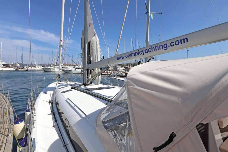 Sun Odyssey 490