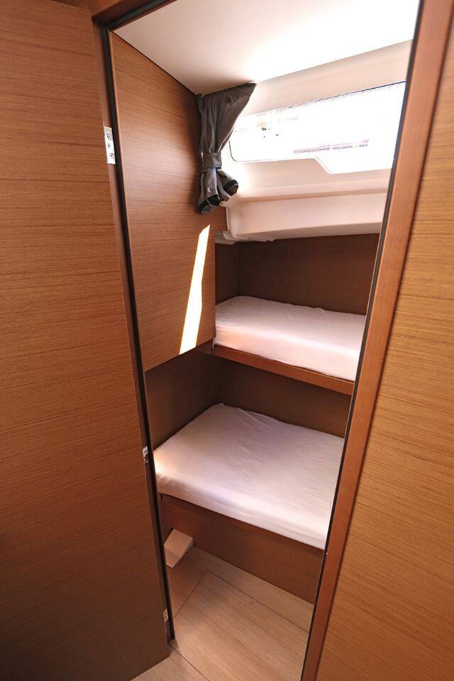 Sun Odyssey 490