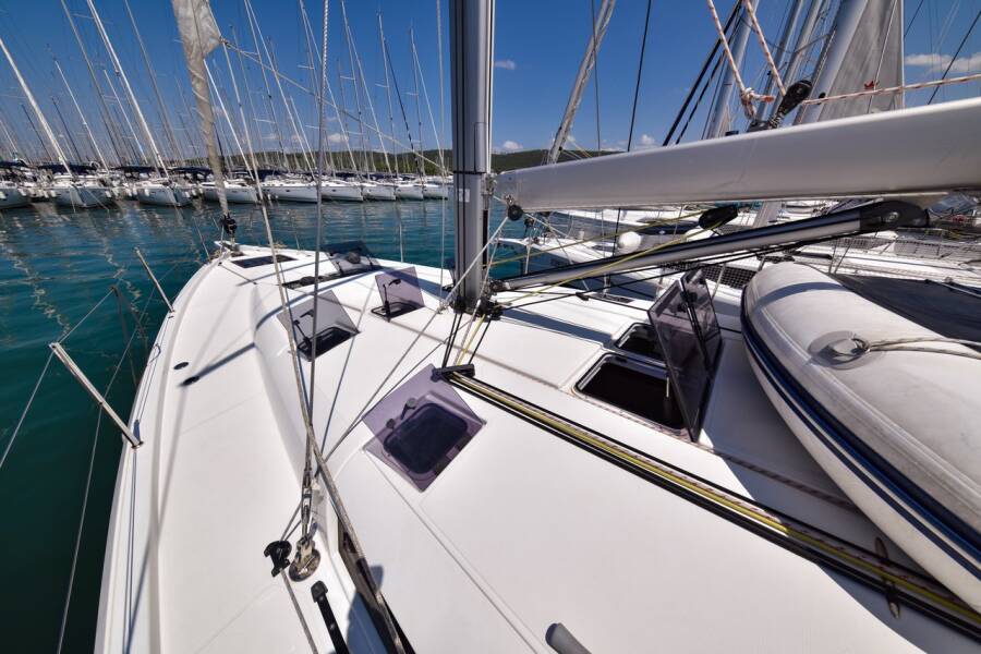 Sun Odyssey 490