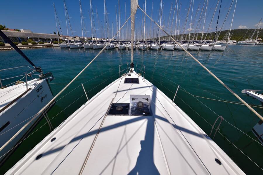 Sun Odyssey 490