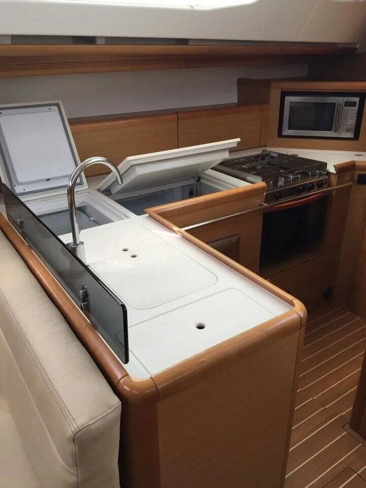 Sun Odyssey 50 DS