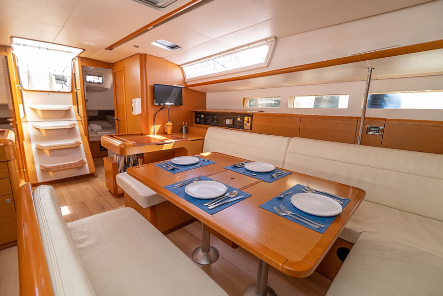 Sun Odyssey 509