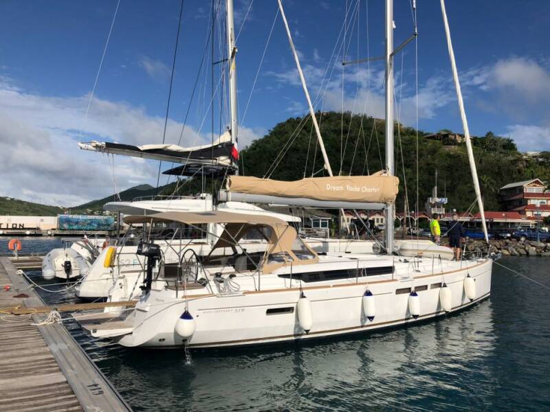 Sun Odyssey 519