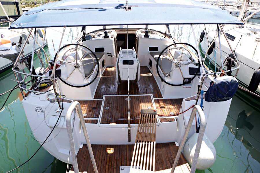 Sun Odyssey 519