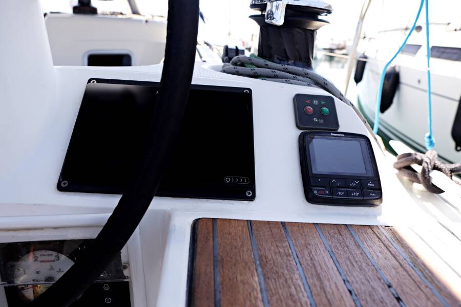 Sun Odyssey 519
