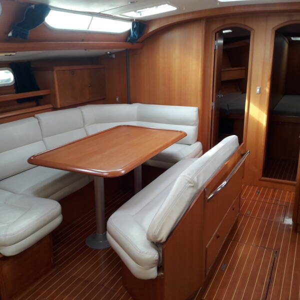 Sun Odyssey 52.2