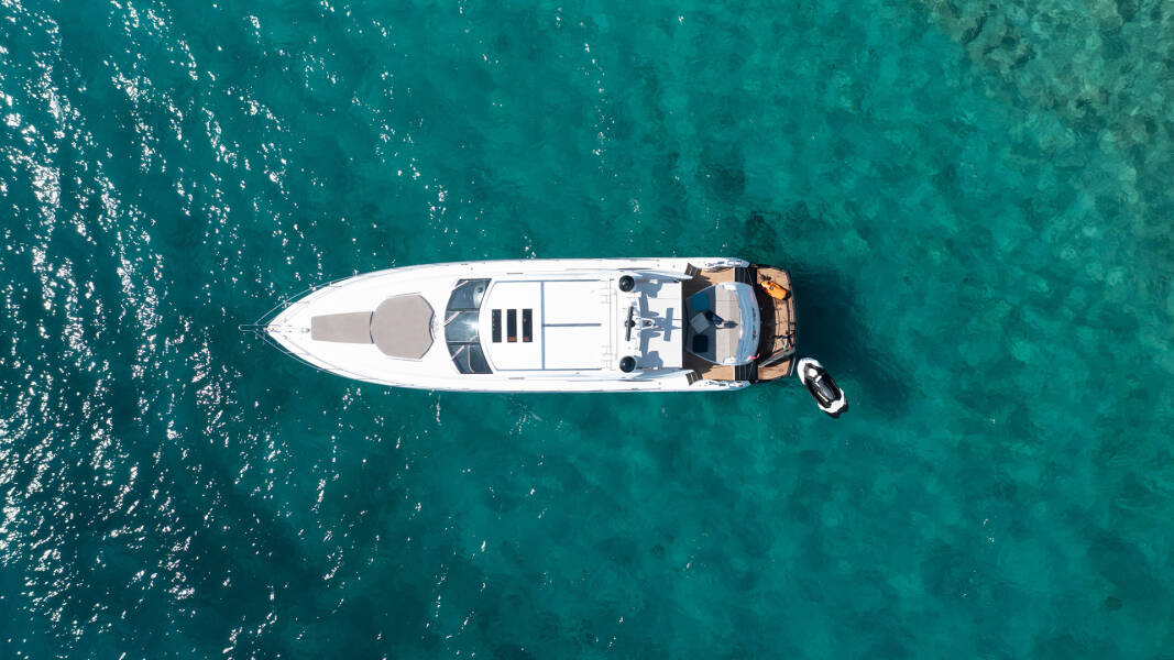 Sunseeker Predator 72