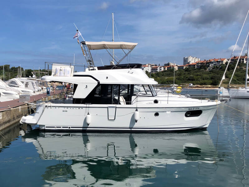 Swift Trawler 35