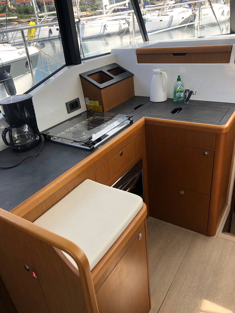 Swift Trawler 35