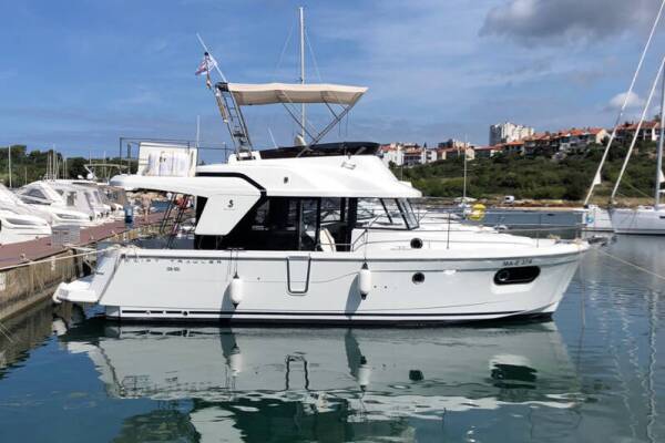 Swift Trawler 35