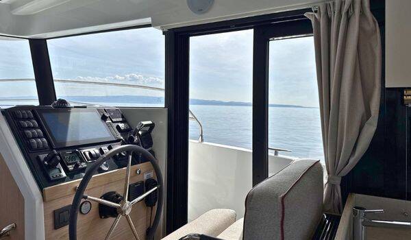 Swift Trawler 37