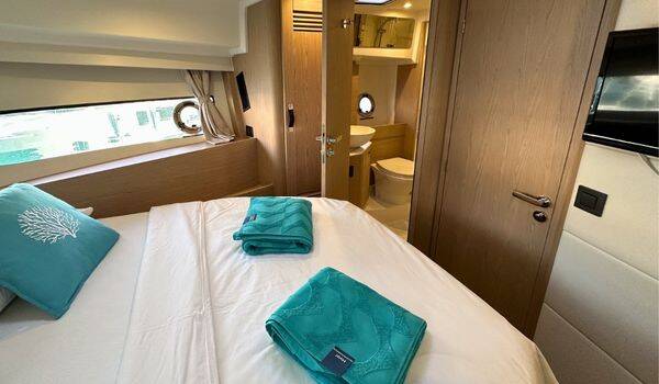 Swift Trawler 37